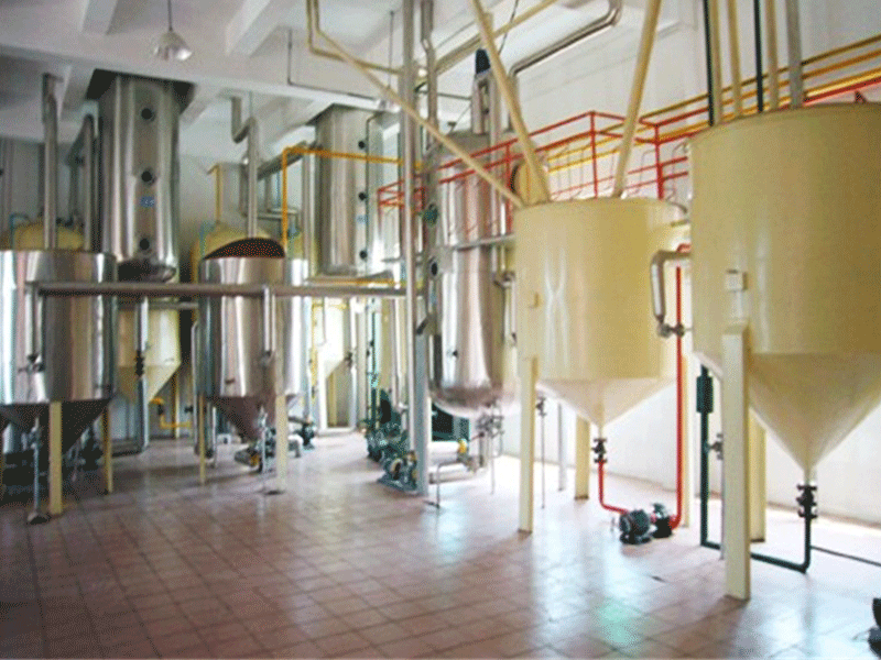 Edible oil refining machine